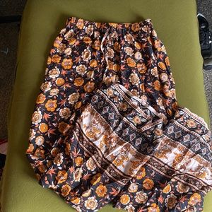 SHEIN baggy floral pants